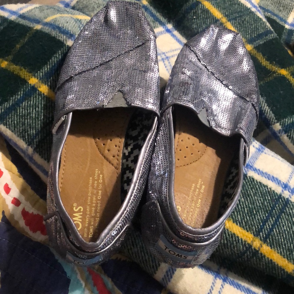 Silver Sequin Shoes!